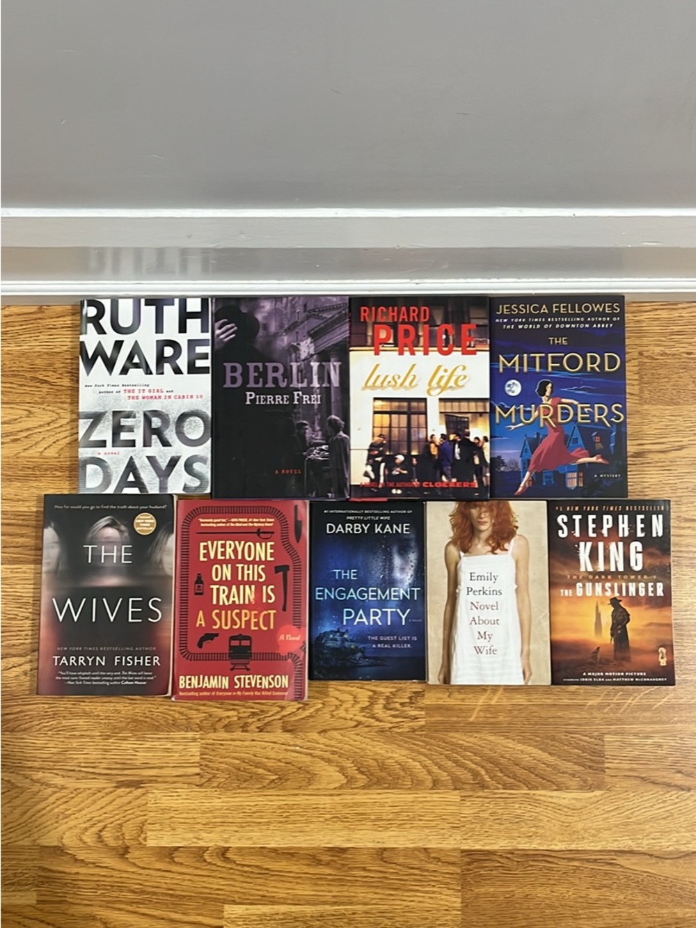 Assorted Mystery & Thriller Paperback Book Set